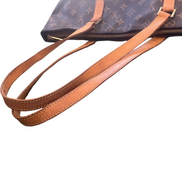 Authentic Louis Vuitton Cabas Mezzo 🥳 - Picture 6 of 13